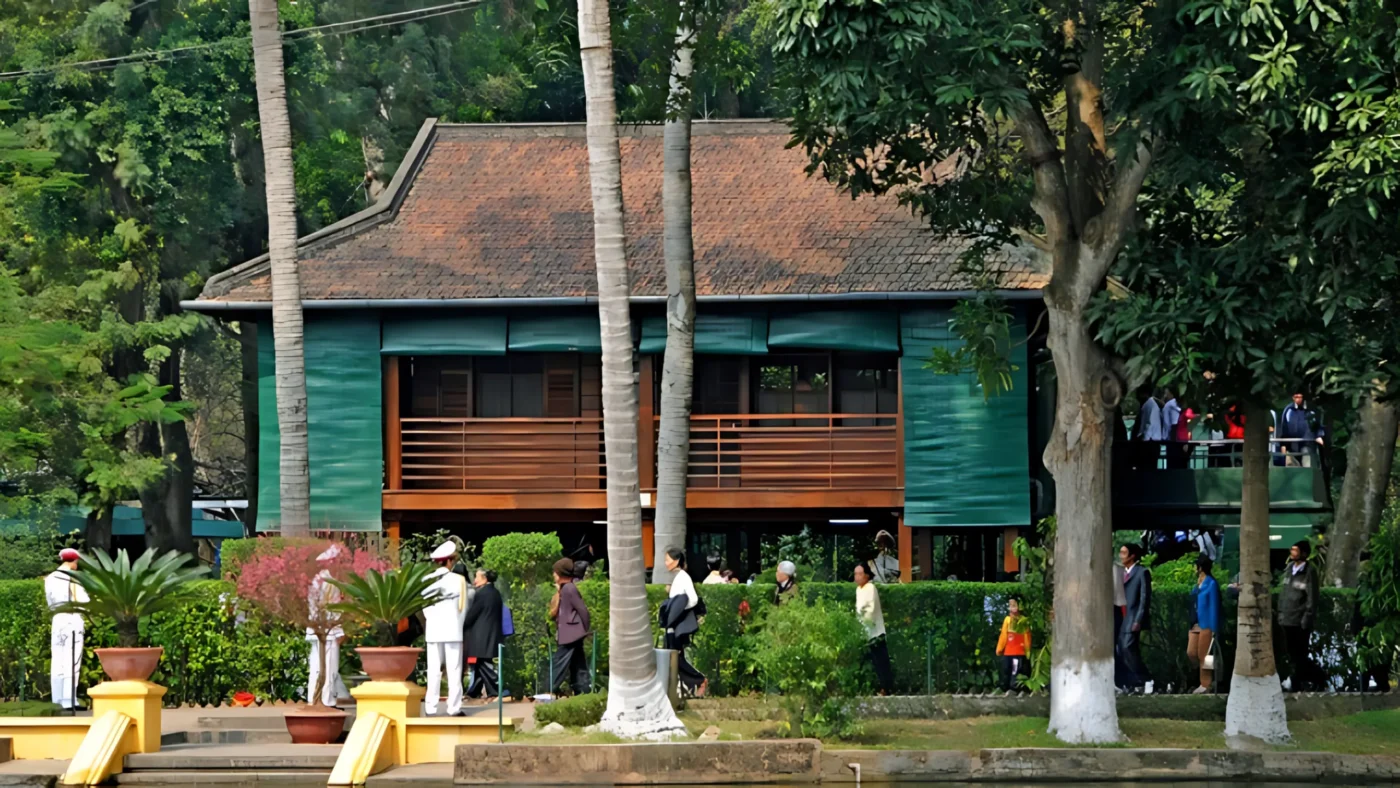 Kiến Trúc Nhà Sàn: Biểu Tượng Của Trí Tuệ Dân Gian